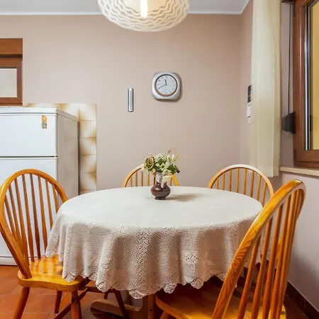 For Families With Children Banjole, - 2258 Apartment Pula